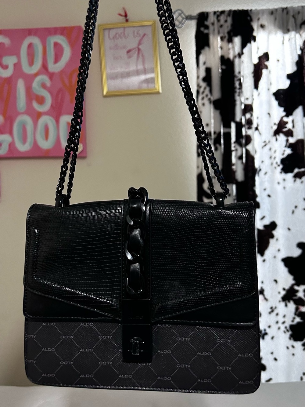 Aldo Black Textured Chain-Handle Shoulder Bag